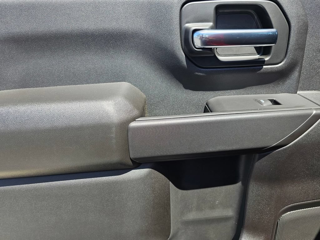 New 2026 Chevrolet Silverado 2500 Custom w/ Custom Convenience Package AWD/4WD image 17