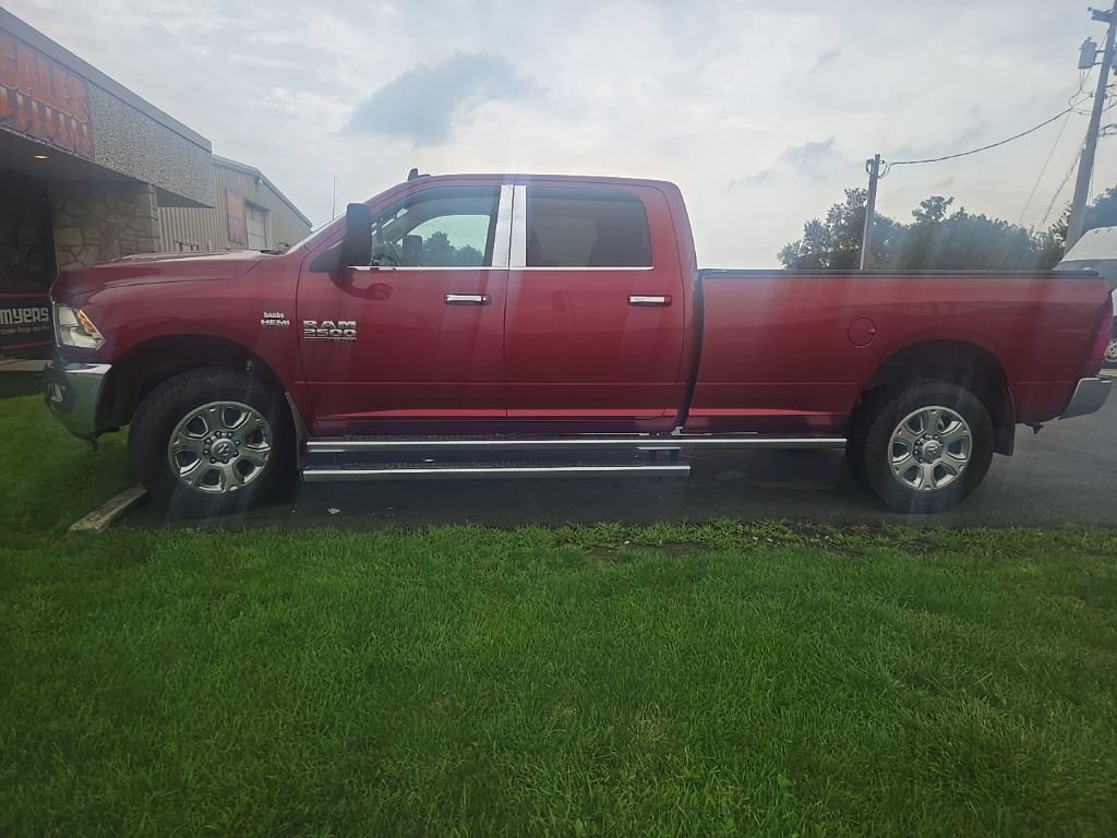 Used 2014 RAM 2500 Big Horn AWD/4WD image 2