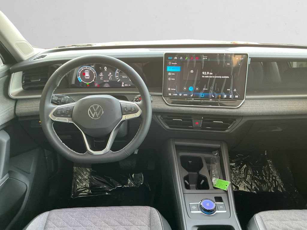 New 2026 Volkswagen Tiguan S AWD/4WD image 10