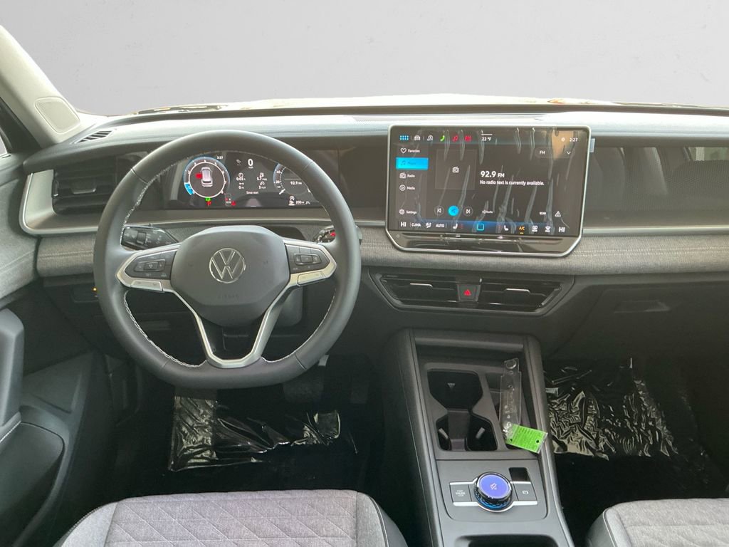 New 2026 Volkswagen Tiguan S AWD/4WD image 10