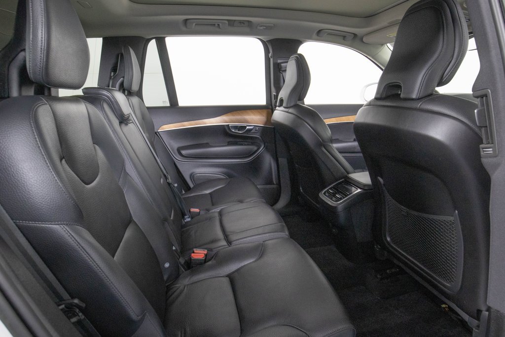 Used 2023 Volvo XC90 B6 Plus w/ Protection Package Premier image 18