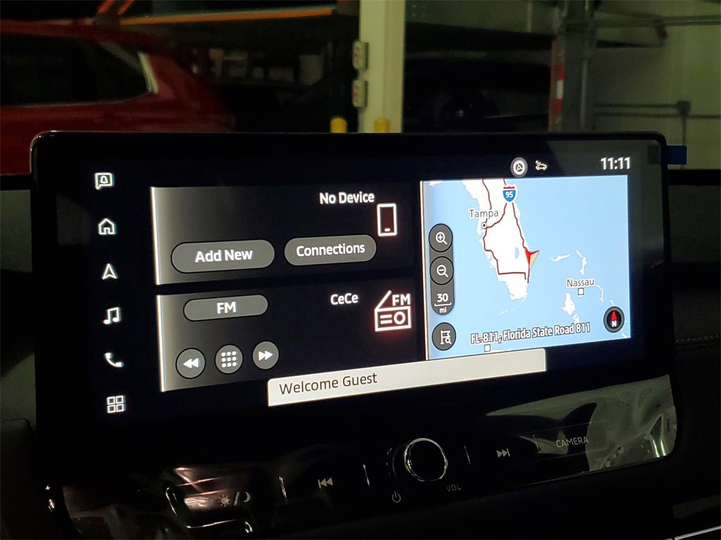 New 2025 Mitsubishi Outlander SE image 28