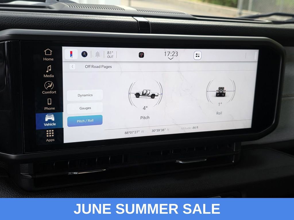 Used 2024 Jeep Gladiator Sport AWD/4WD image 19