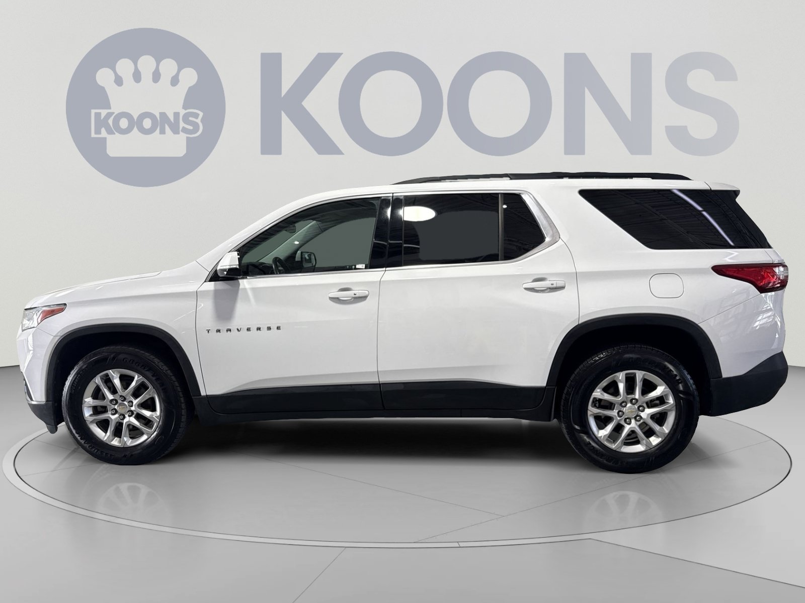 Used 2019 Chevrolet Traverse LT FWD image 7
