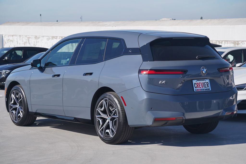 New 2026 BMW iX xDrive45 w/ Premium Package image 7