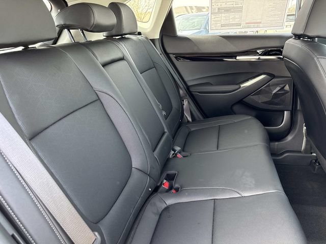 New 2026 Kia Seltos EX FWD image 17