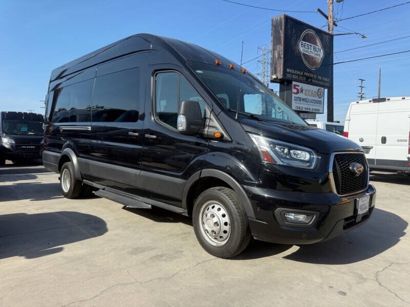 Used 2023 Ford Transit 350 XLT RWD image 1