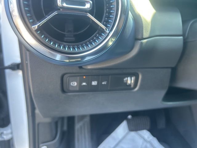 New 2026 Chevrolet Equinox EV LT image 17