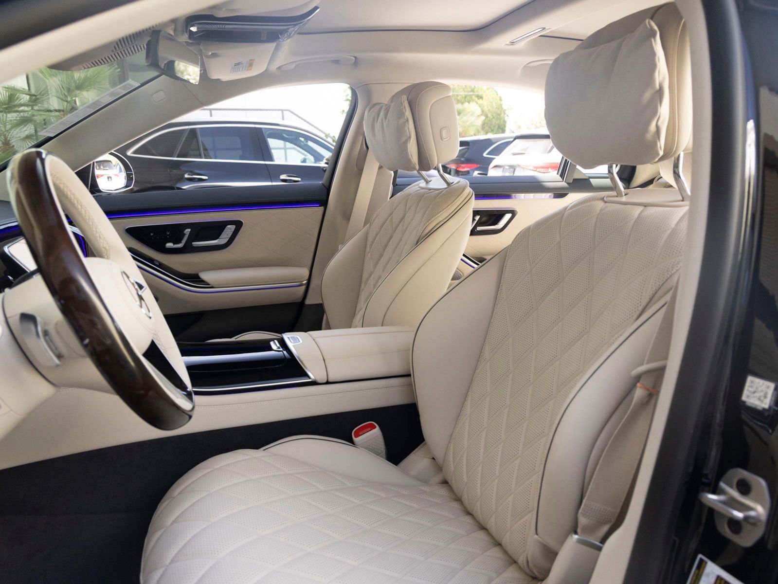 New 2026 Mercedes-Benz S 580e 4MATIC Sedan image 13