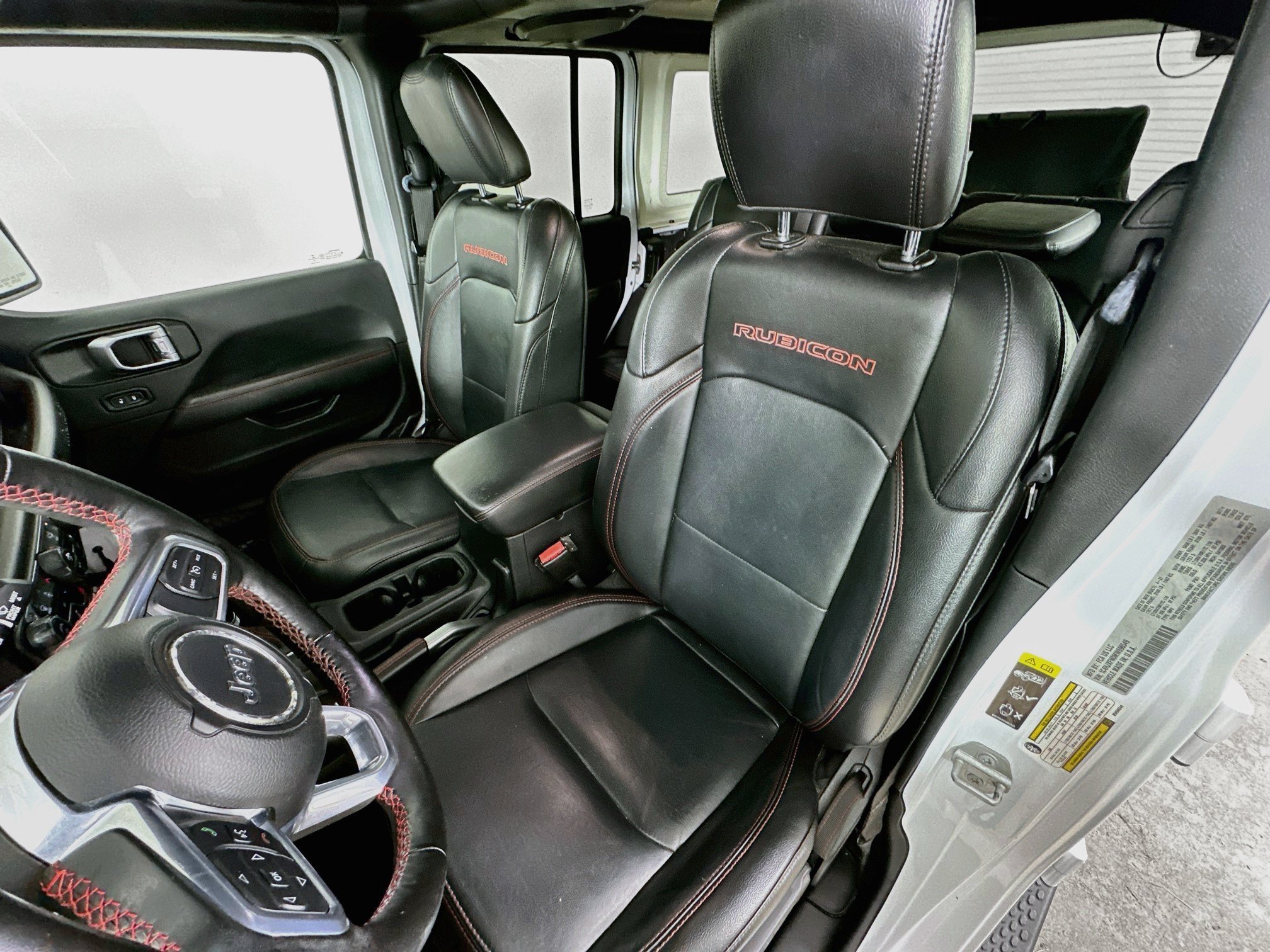 Used 2021 Jeep Wrangler Unlimited Rubicon AWD/4WD image 32
