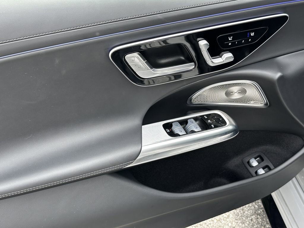 Certified 2025 Mercedes-Benz E 53 AMG e 4MATIC Sedan w/ AMG Dynamic Plus Package image 11
