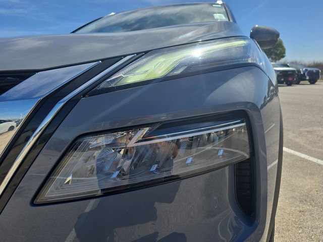 Used 2021 Nissan Rogue SL w/ Premium Package image 32