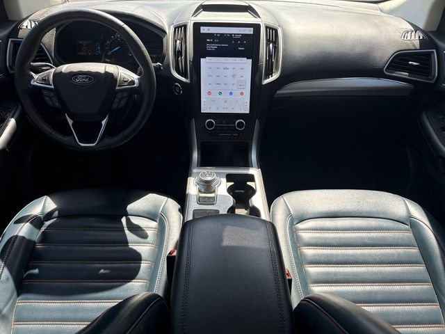 Used 2022 Ford Edge SEL w/ Sport Appearance Package image 11