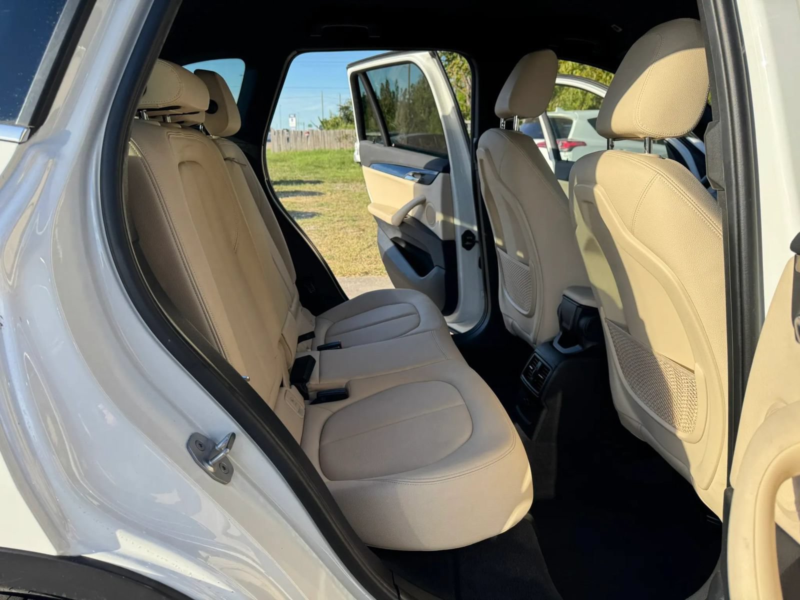 Used 2017 BMW X1 sDrive28i FWD image 16