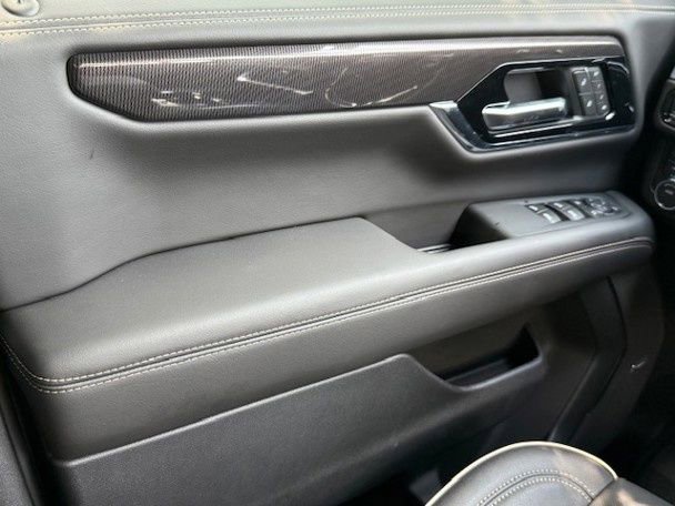 New 2026 GMC Yukon XL Elevation w/ Elevation Premium Package image 33