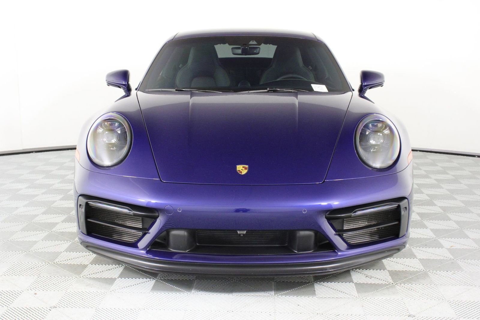 Certified 2022 Porsche 911 Carrera GTS image 10