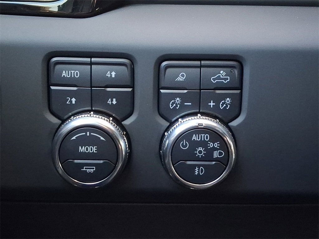 Used 2025 GMC Sierra 2500 AT4 w/ AT4 Preferred Package image 23