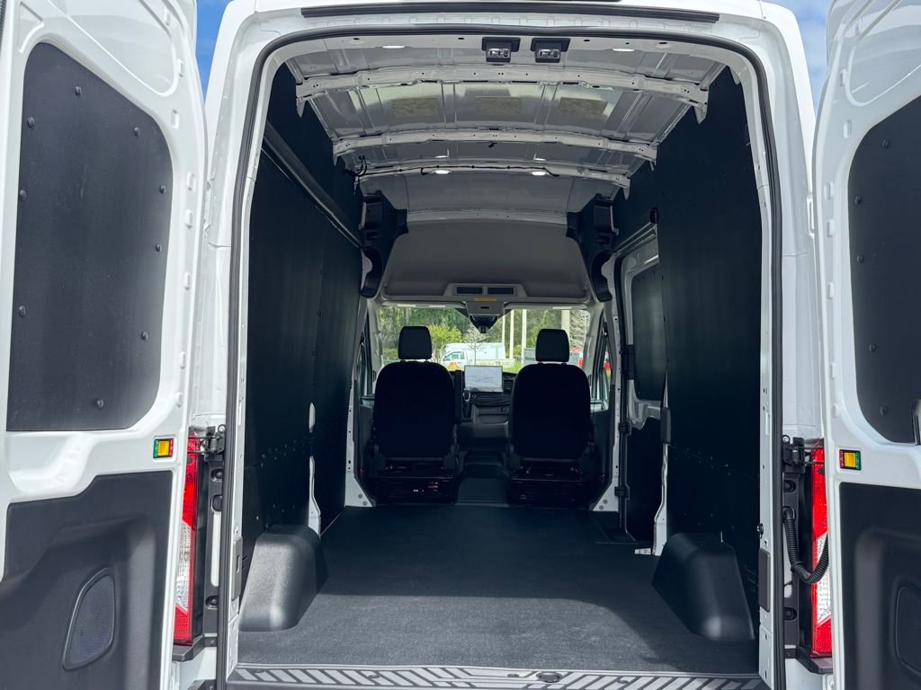 New 2026 Ford Transit 250 148 High Roof w/ Load Area Protection Package RWD image 26