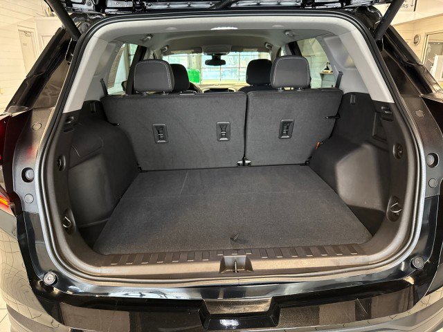 Certified 2024 GMC Terrain SLE w/ Driver Convenience Package image 25