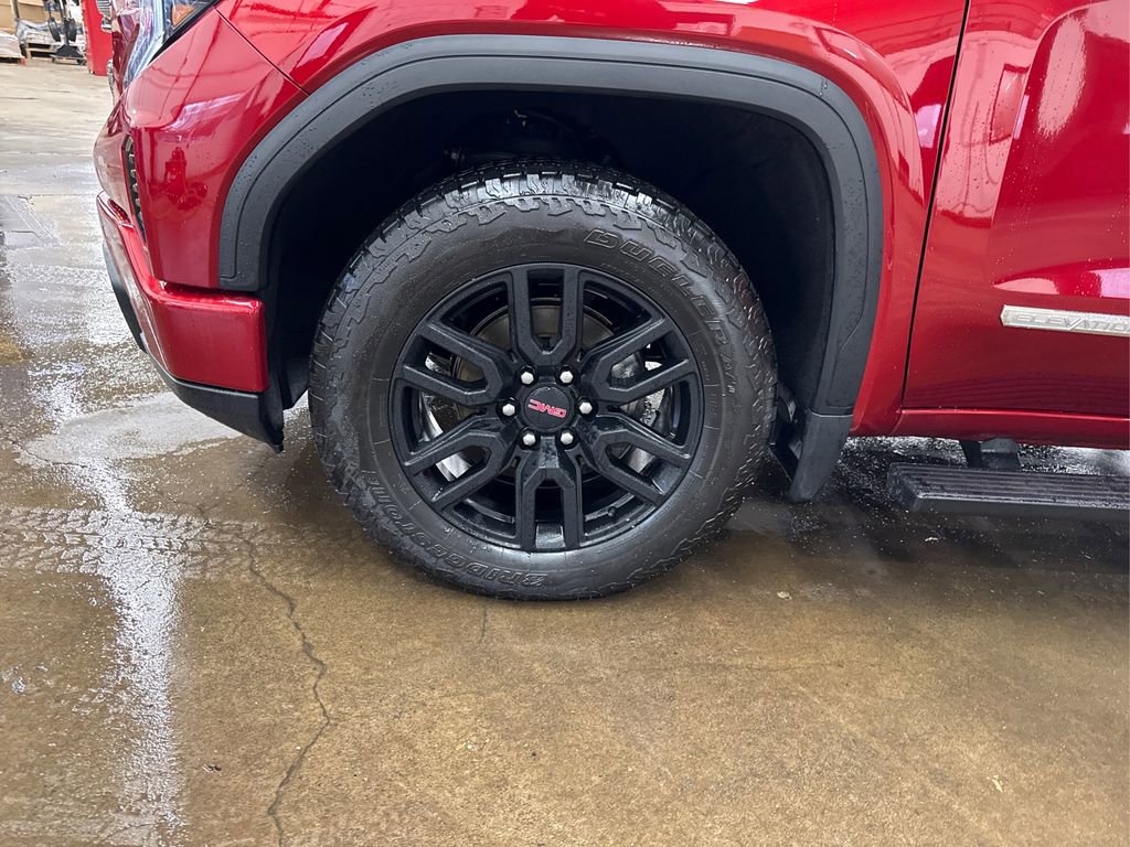 Used 2023 GMC Sierra 1500 Elevation w/ Preferred Package image 10