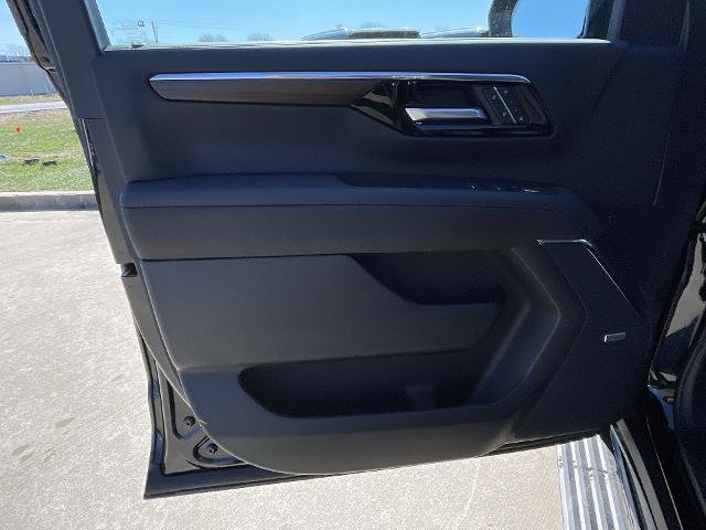 New 2025 Chevrolet Suburban High Country image 73