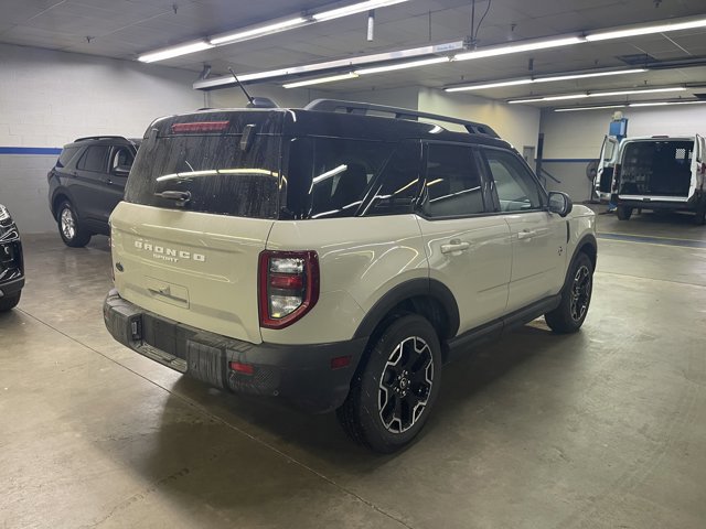 Certified 2025 Ford Bronco Sport Outer Banks w/ Outer Banks Tech Package+ AWD/4WD image 7