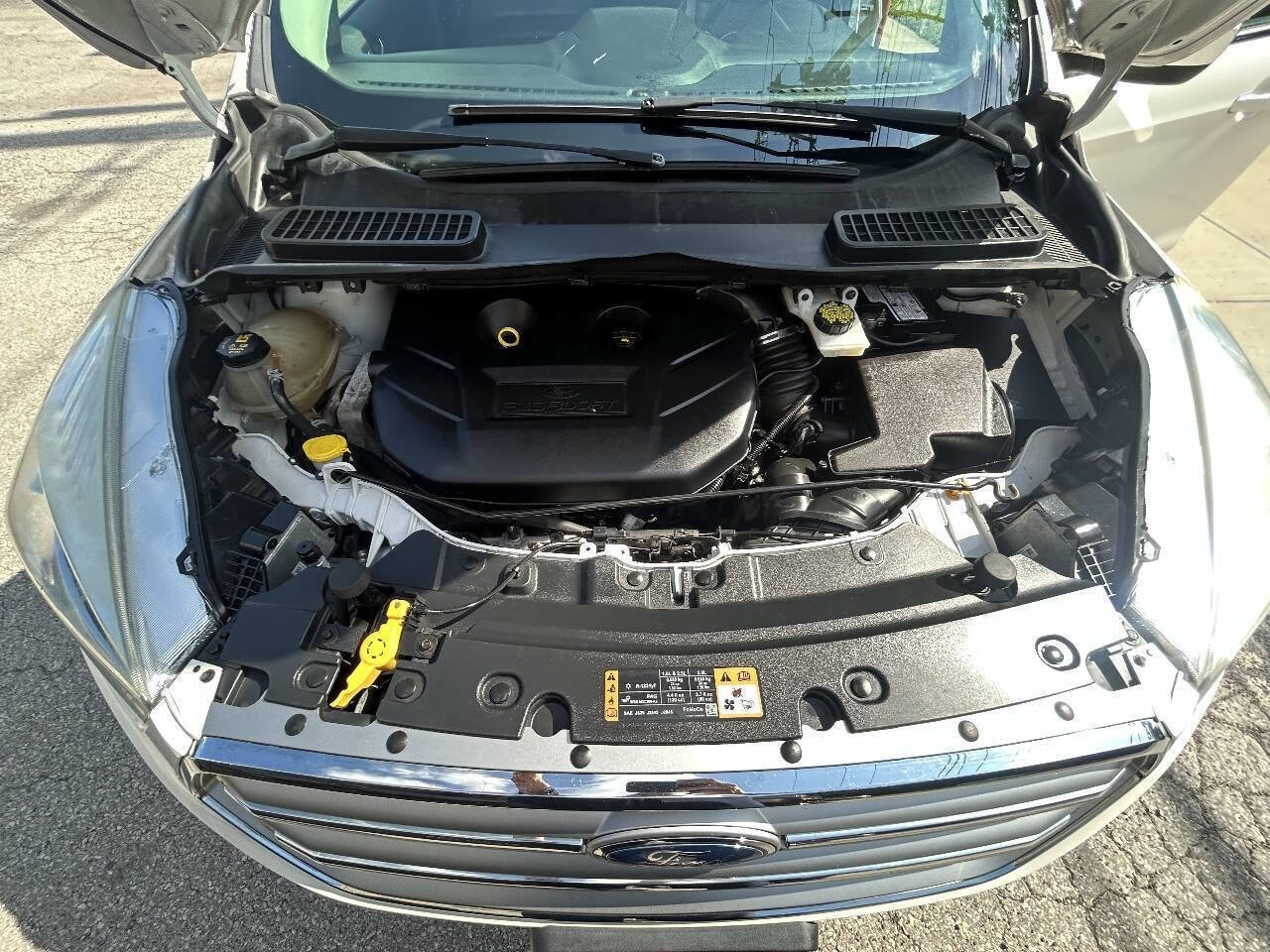 Used 2017 Ford Escape SE w/ Equipment Group 201A FWD image 15
