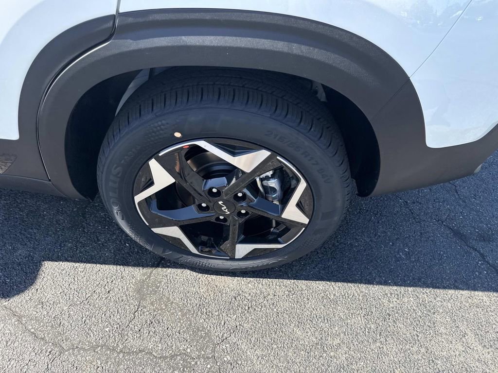New 2026 Kia Seltos S AWD/4WD image 5