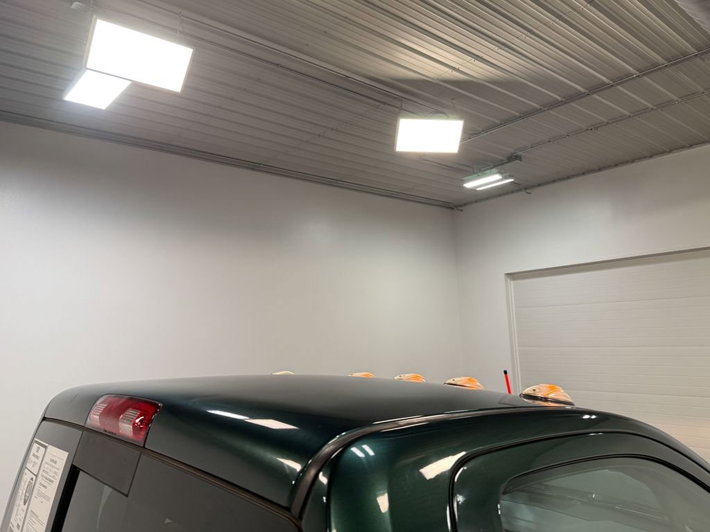 Used 2018 RAM 3500 SLT w/ Snow Chief Group image 49