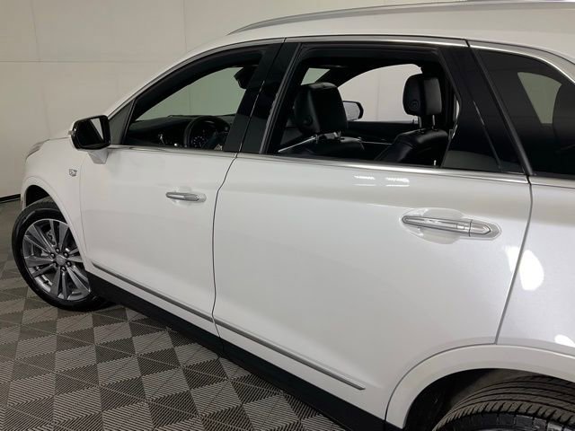 Used 2025 Cadillac XT5 Premium Luxury w/ Technology Package image 33