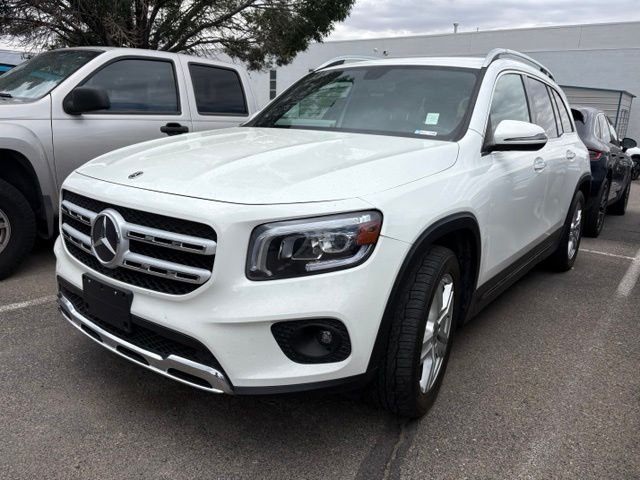Used 2021 Mercedes-Benz GLB 250 4MATIC image 1