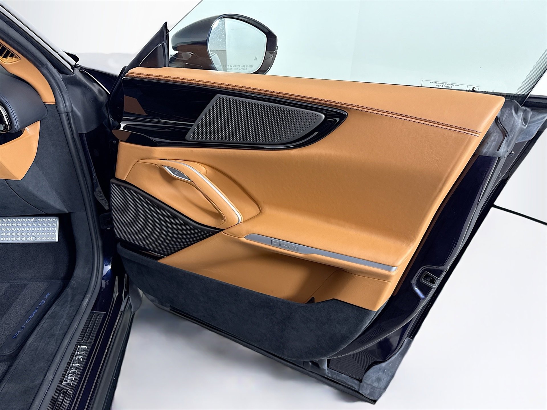 Certified 2024 Ferrari Purosangue image 31