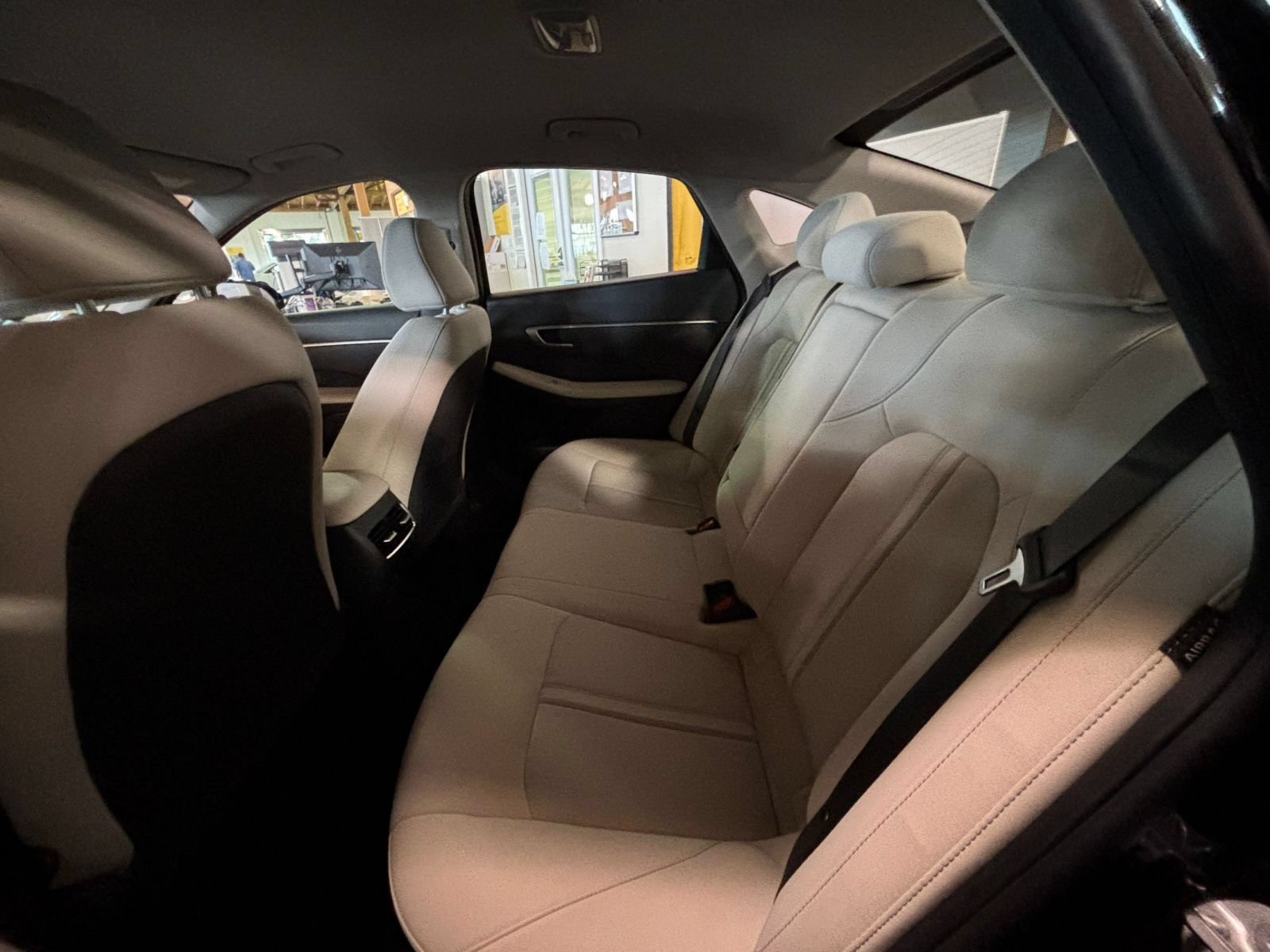 Used 2025 Hyundai Sonata SEL FWD image 27
