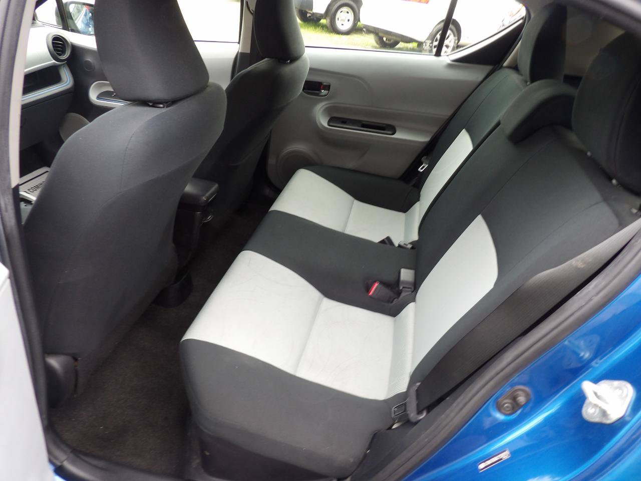Used 2012 Toyota Prius C Two FWD image 17