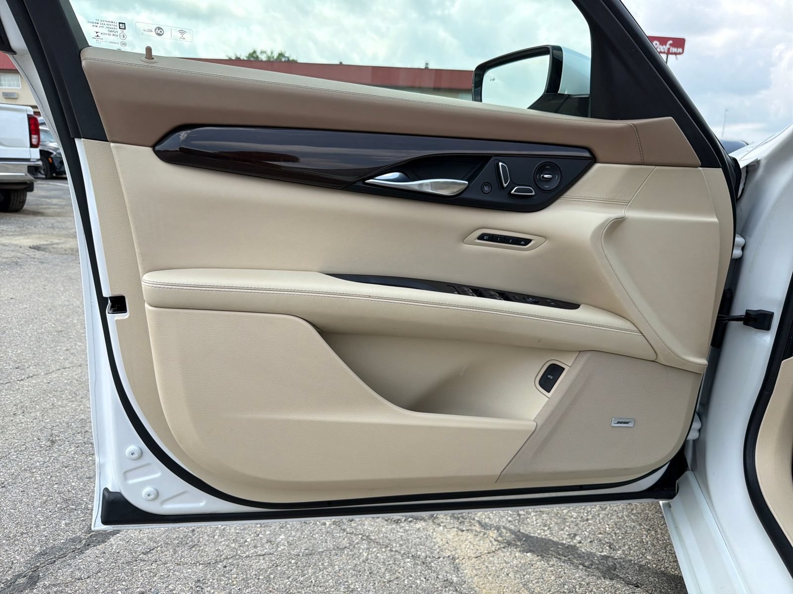 Used 2018 Cadillac CT6 Platinum AWD/4WD image 12
