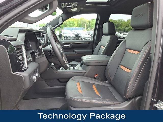 Used 2025 GMC Sierra 2500 AT4 w/ AT4 Premium Plus Package AWD/4WD image 2