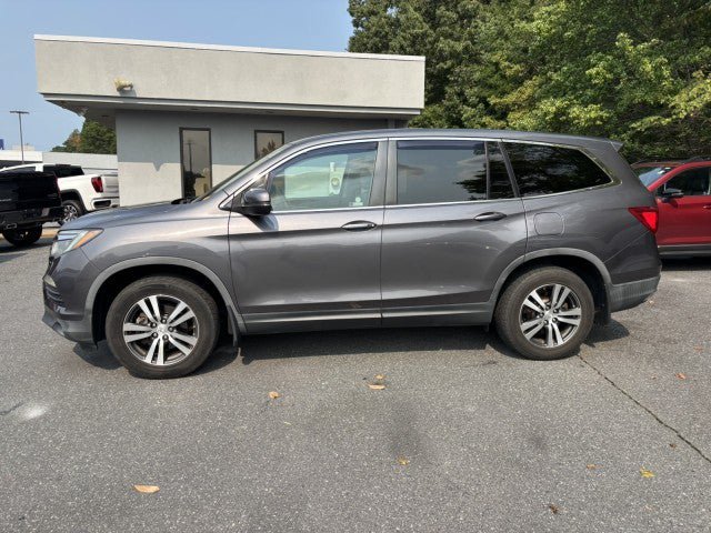 Used 2017 Honda Pilot EX-L image 3
