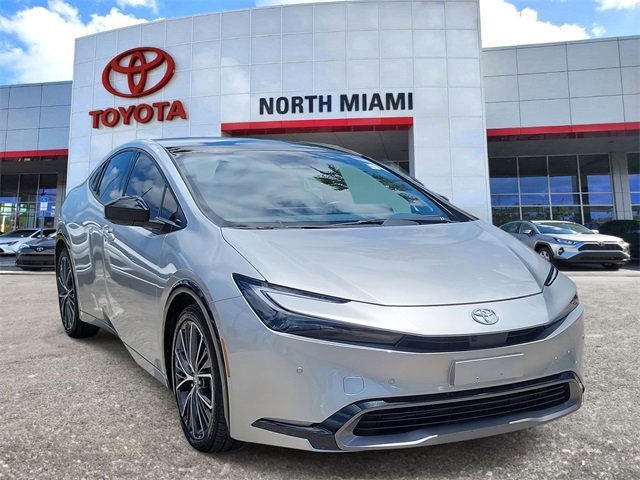 Used 2024 Toyota Prius Limited image 1