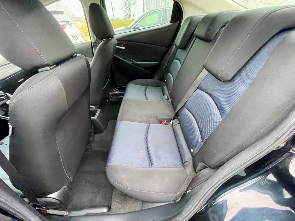 Used 2016 Scion iA FWD image 8