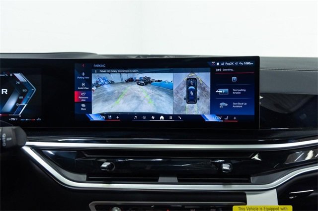 New 2026 BMW X7 M60i image 22