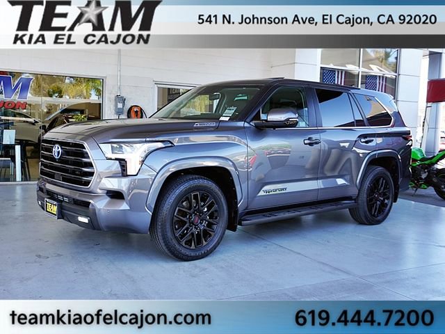 Used 2024 Toyota Sequoia SR5 w/ SR5 Premium Package image 5