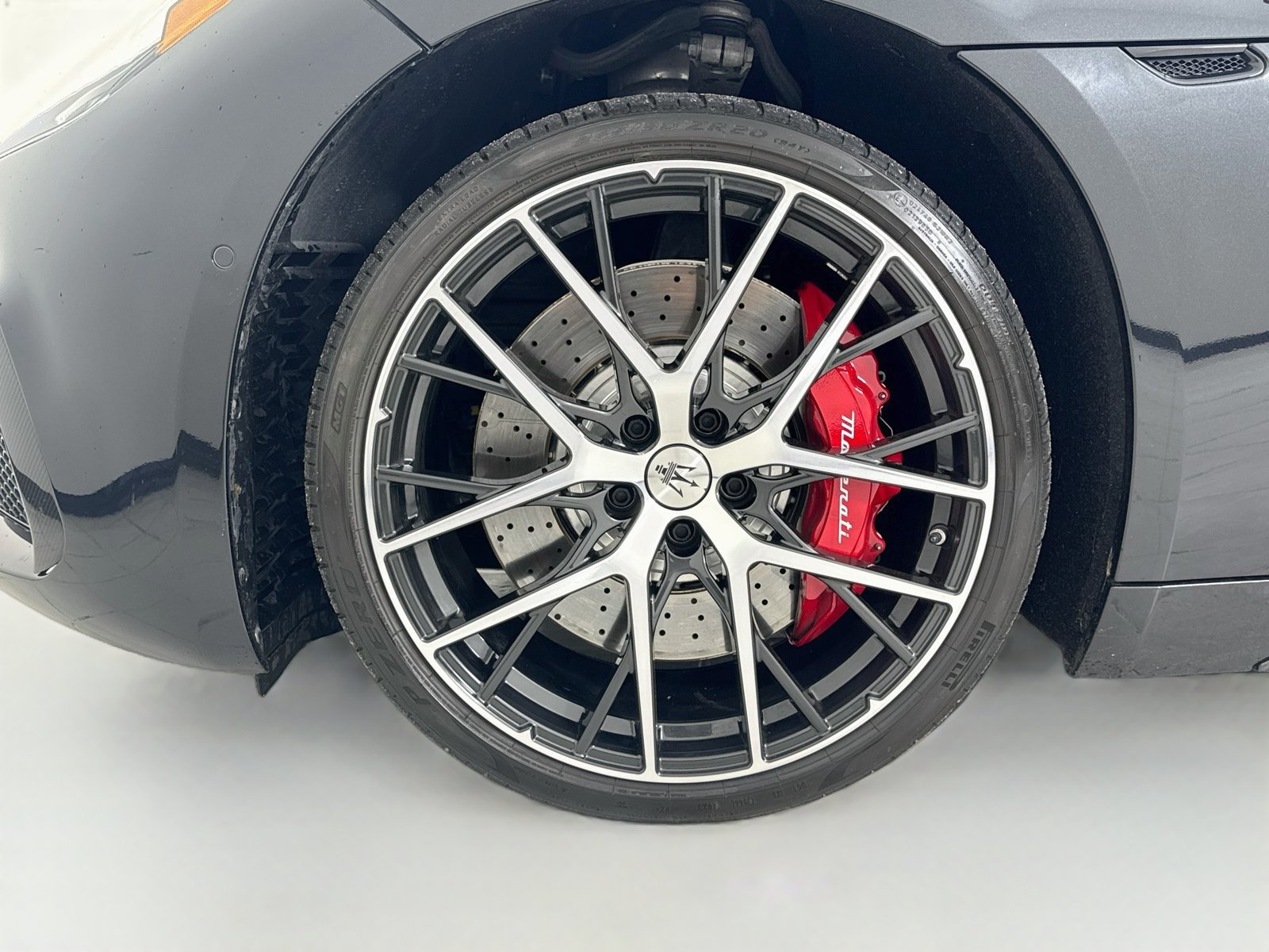 Used 2024 Maserati GranCabrio Trofeo AWD/4WD image 10
