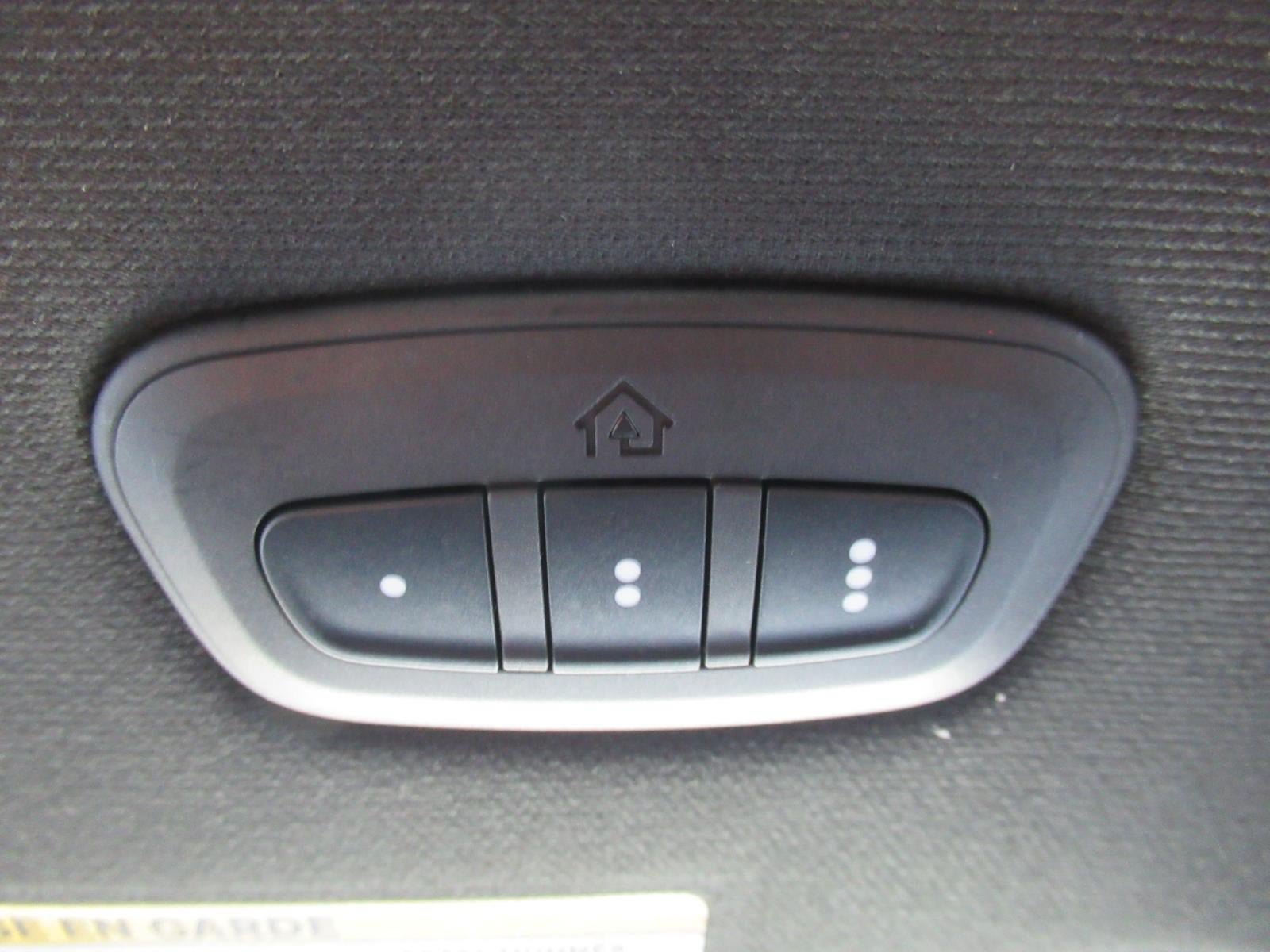 Used 2022 RAM 2500 Laramie w/ Night Edition AWD/4WD image 31