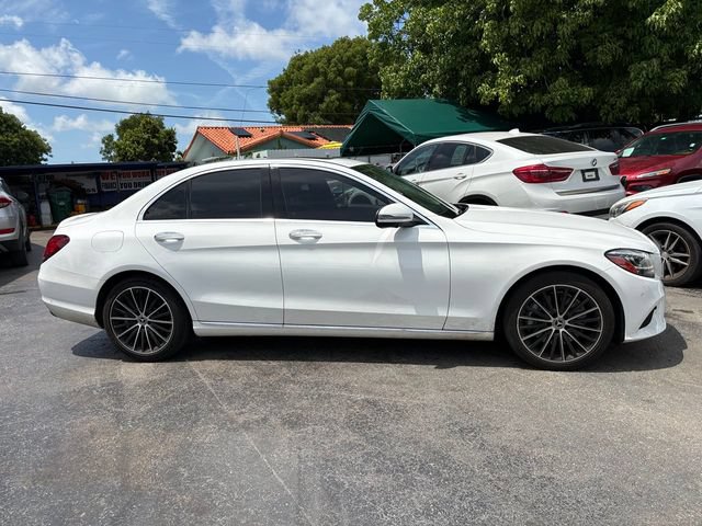 Used 2020 Mercedes-Benz C 300 Sedan image 4