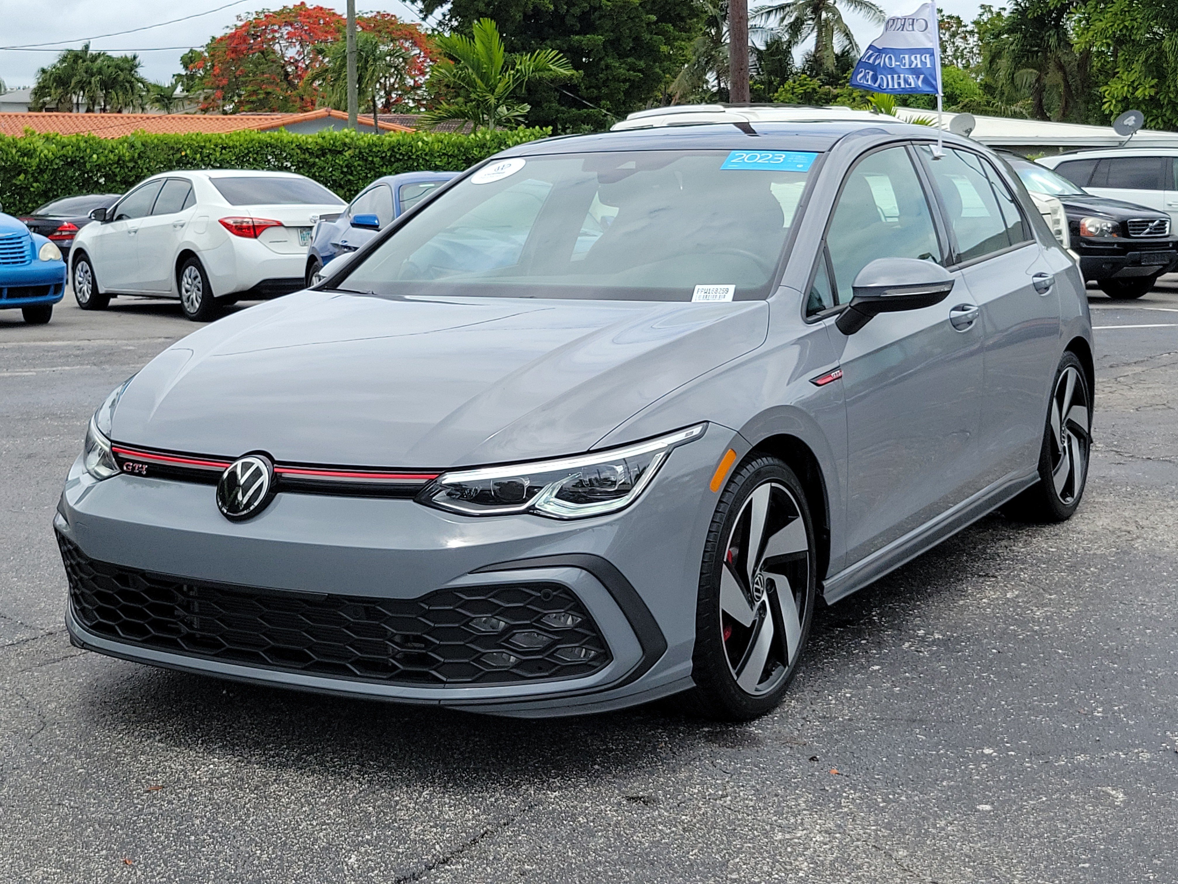 Certified 2023 Volkswagen GTI SE FWD image 31
