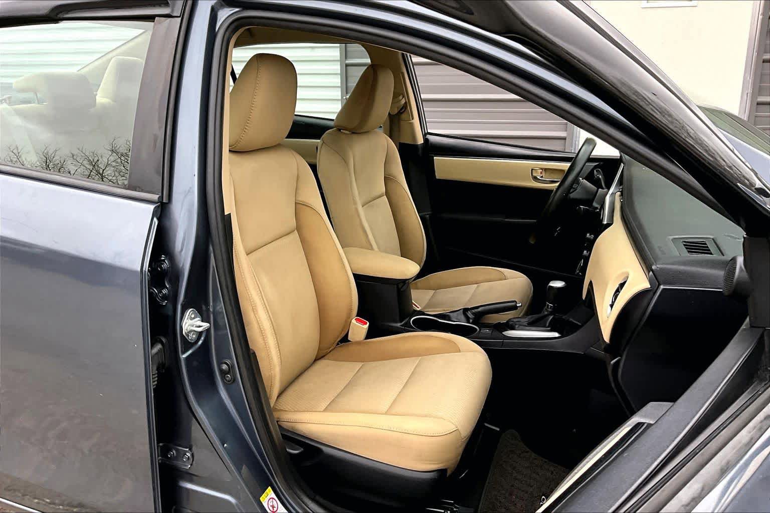 Used 2017 Toyota Corolla LE image 8