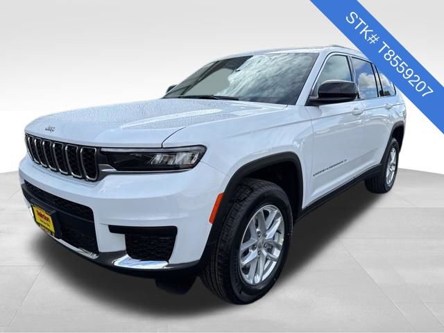 New 2026 Jeep Grand Cherokee L Laredo image 3