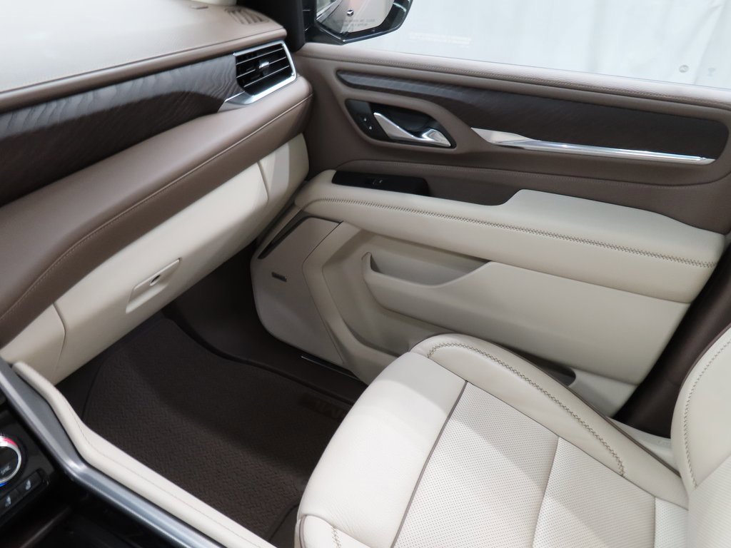 Used 2024 GMC Yukon XL Denali image 27