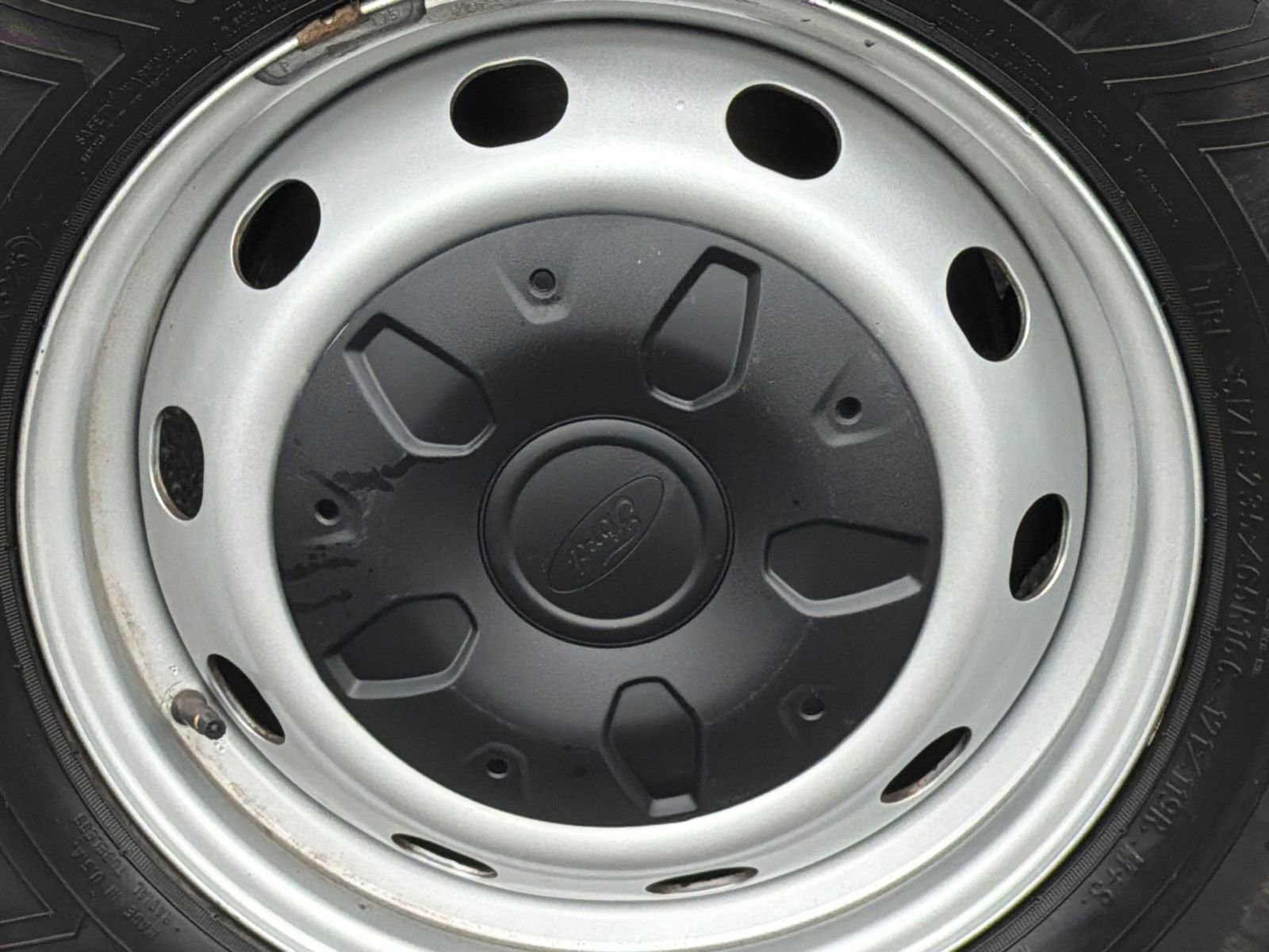 Used 2024 Ford Transit 250 148 Medium Roof RWD image 5