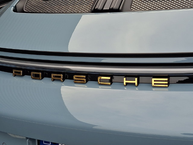 Certified 2024 Porsche 911 GT3 RS RWD image 30
